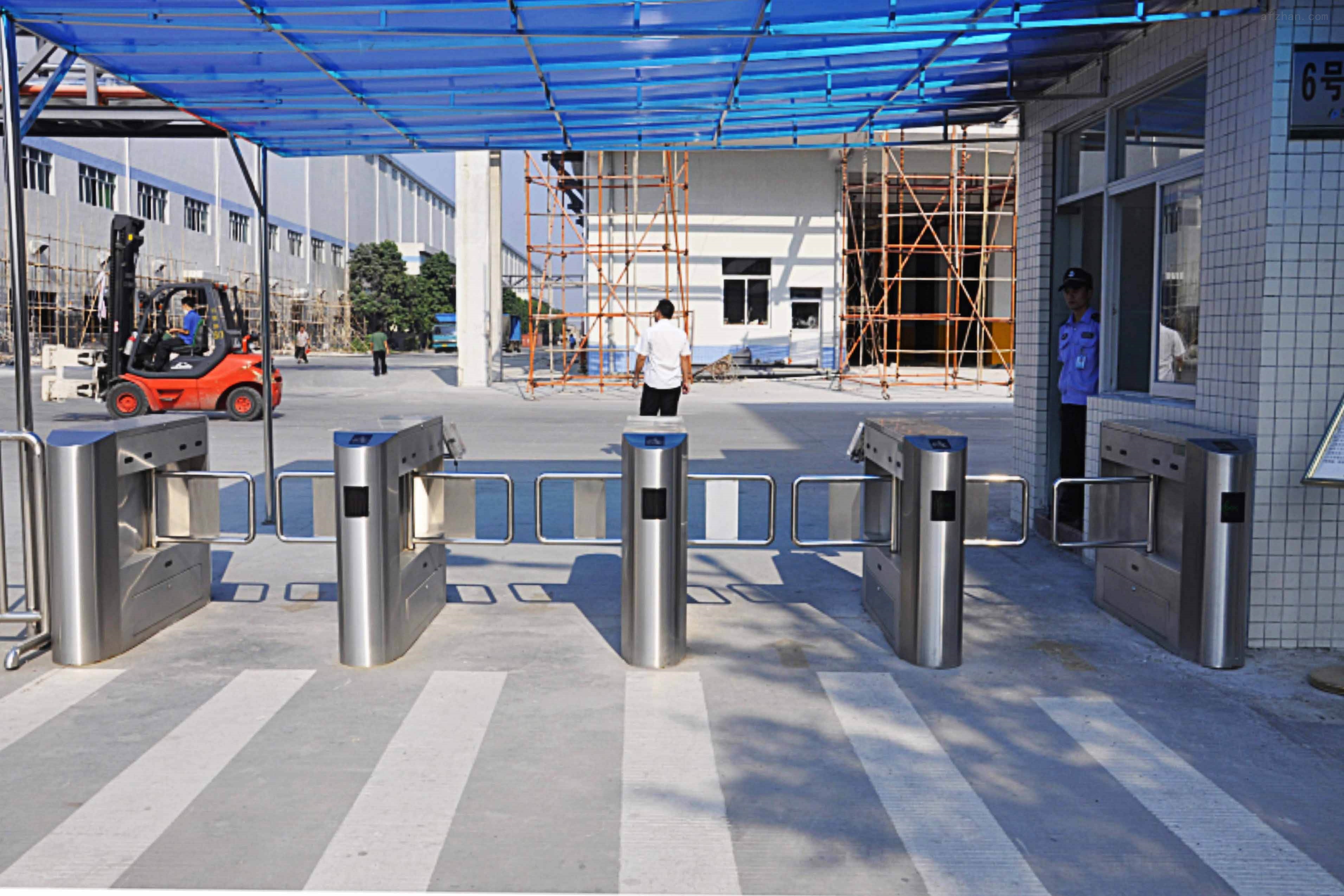 *工地出入口智能设备摆闸通道闸