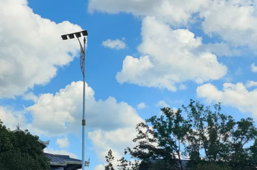 从“以芯为核”到“以基强算”，国产智算走出特色基础设施创新之路