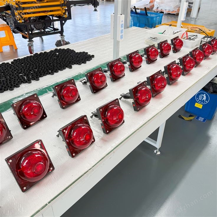 电厂太阳能充电声光警示红闪灯