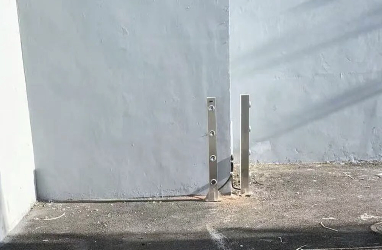 科技安防新選擇:飛天光電落地式激光對射,守護安全!